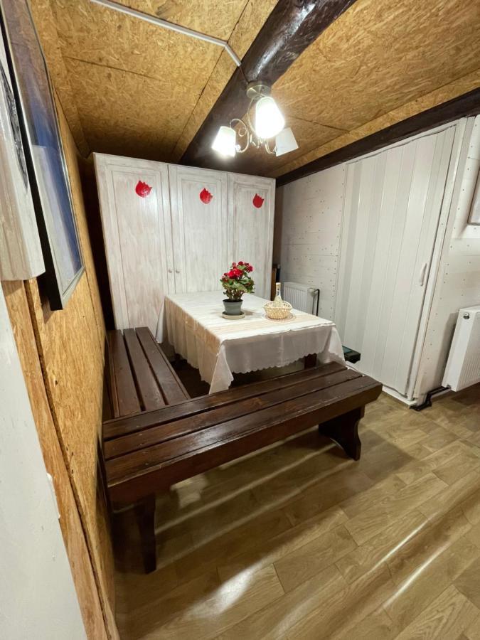 Casa De Oaspeti Cristina Fitod Екстер'єр фото